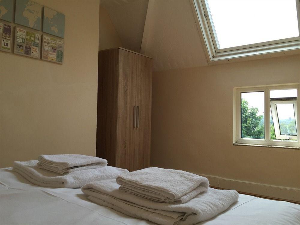 Vicarage Lodge Бирмингам Екстериор снимка